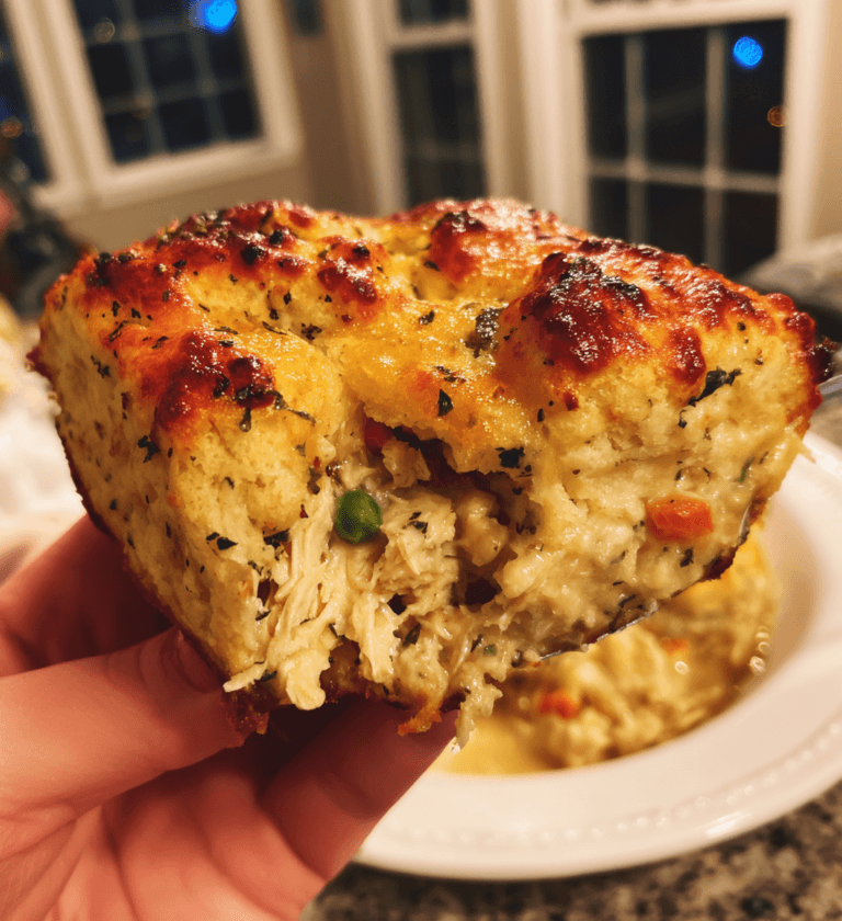 Cheddar Bay Chicken Cobbler: Incredible 1-Pan Dinner
