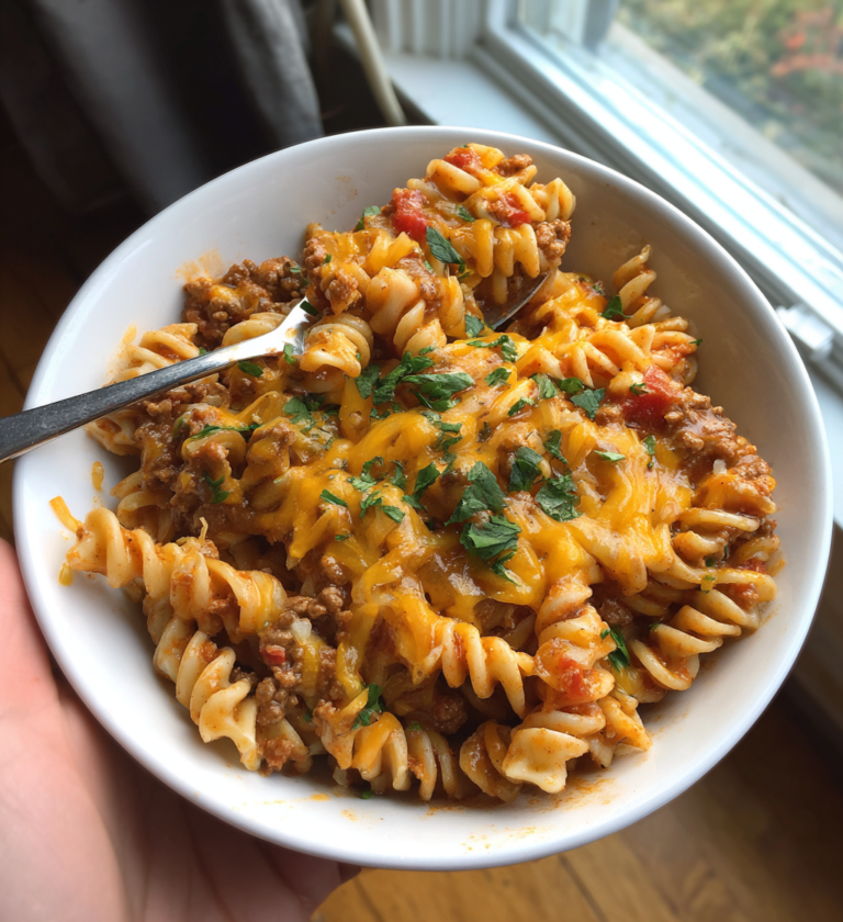 One Pot Beef Taco Pasta: Incredible 30 Minute Dinner